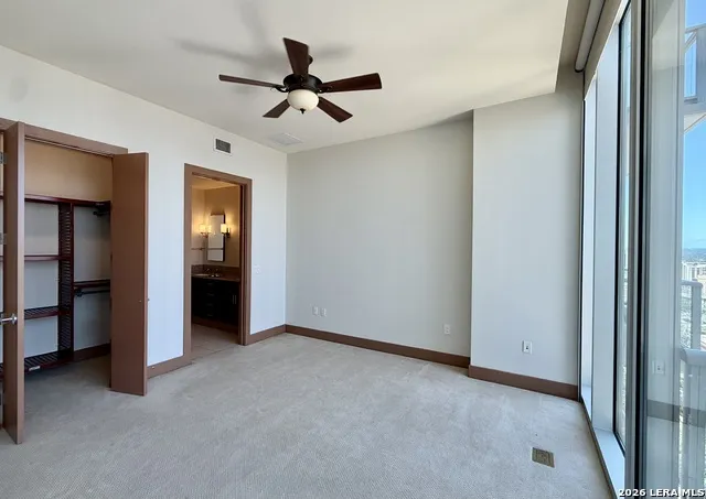 610 E Market Unit UNIT 2606 San Antonio, TX 78205