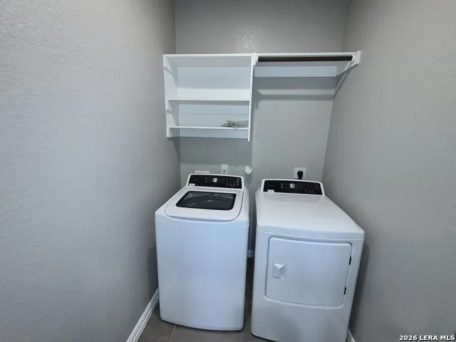 2102 GABBY COLE LN San Antonio, TX 78253
