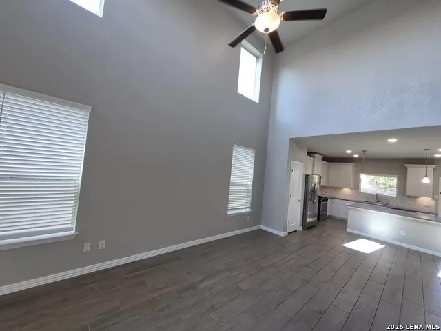 2102 GABBY COLE LN San Antonio, TX 78253