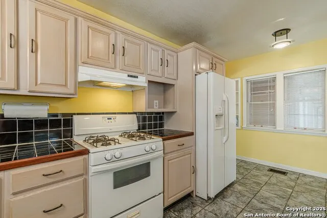 416 Alexander Hamilton San Antonio, TX 78228