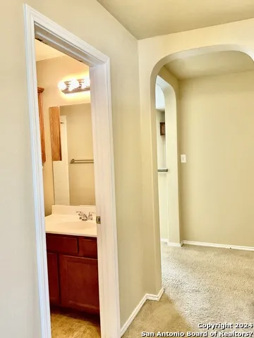 1422 Dove Bend San Antonio, TX 78245