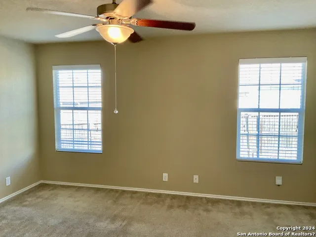 1422 Dove Bend San Antonio, TX 78245