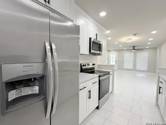 730 Groff San Antonio, TX 78228