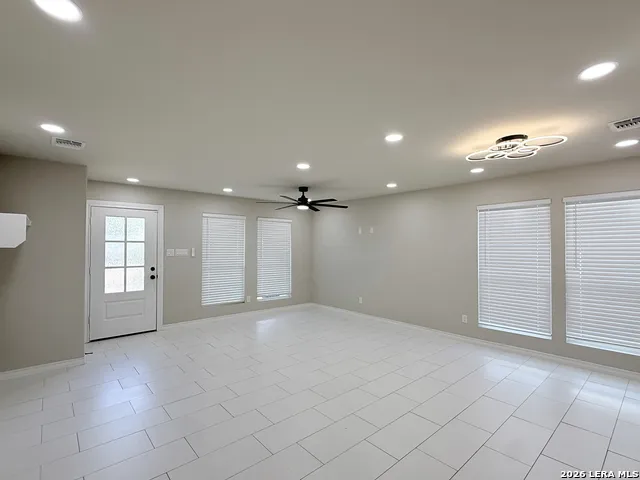 730 Groff San Antonio, TX 78228