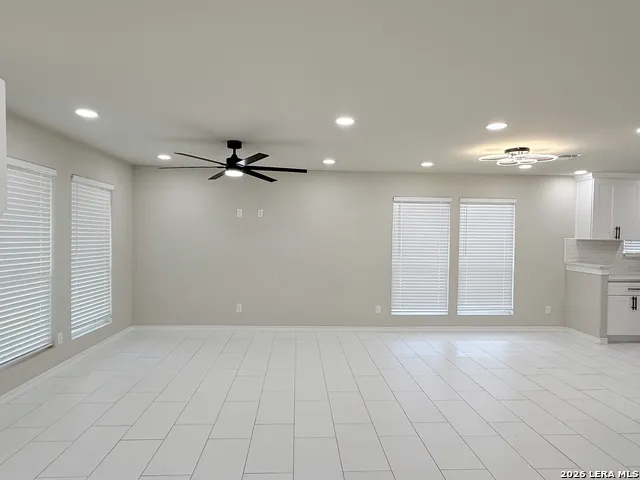 730 Groff San Antonio, TX 78228