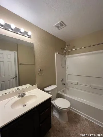 6140 Fred Couples Schertz, TX 78108