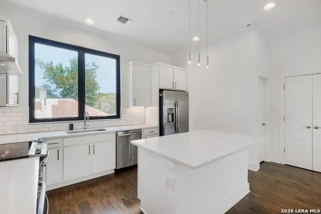1606 Hackberry Unit UNIT 304 San Antonio, TX 78208