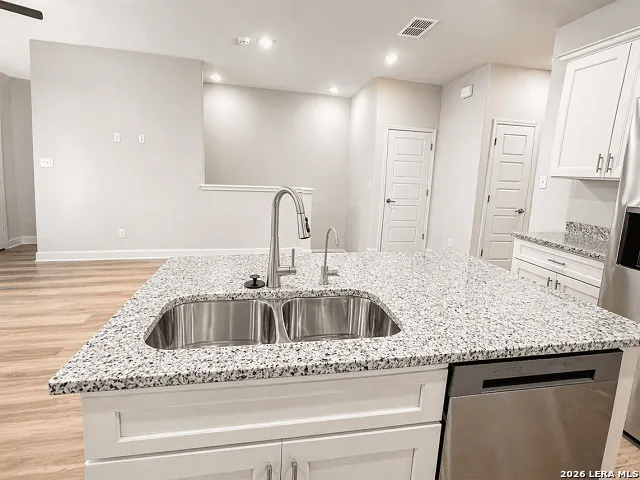 7158 Magnolia Creek Unit 201 San Antonio, TX 78252