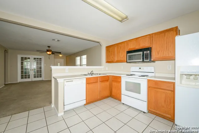 4023 PRIVET PL San Antonio, TX 78259