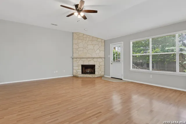 6635 SHADY BEND DR San Antonio, TX 78256