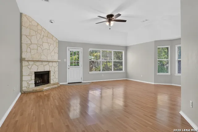 6635 SHADY BEND DR San Antonio, TX 78256