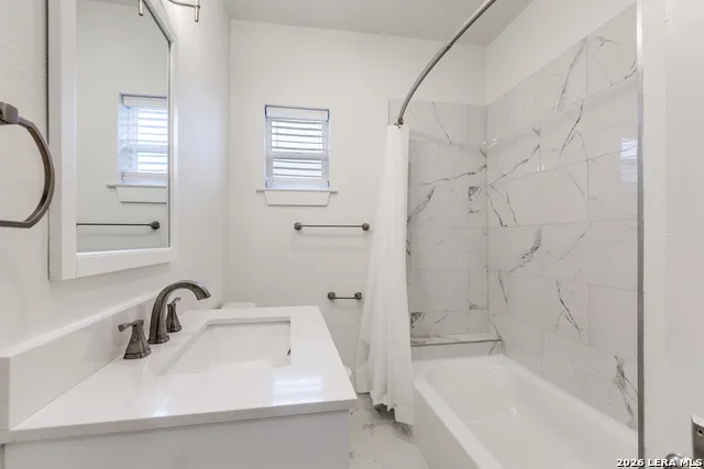 918 McIlvaine San Antonio, TX 78201