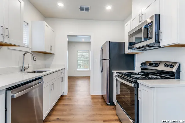 918 McIlvaine San Antonio, TX 78201