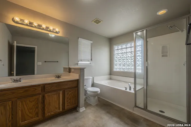 6729 BISCAY BAY San Antonio, TX 78249