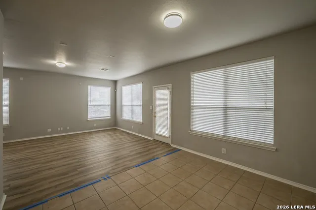 6729 BISCAY BAY San Antonio, TX 78249