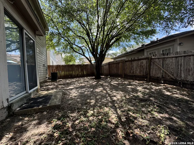 861 Barrel Pt San Antonio, TX 78251
