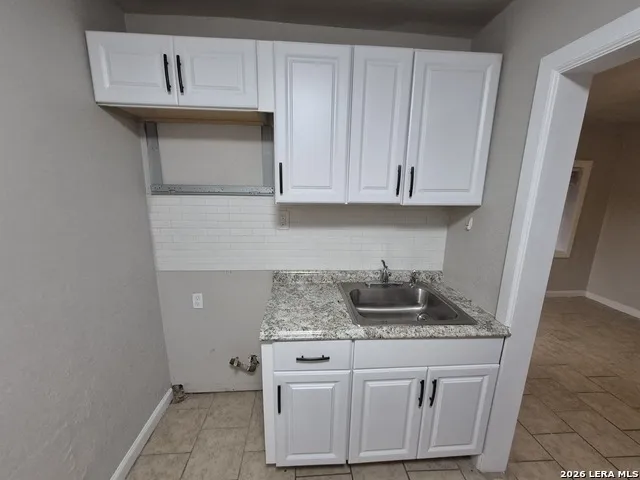 115 CALDWELL ST Unit 4 San Antonio, TX 78223