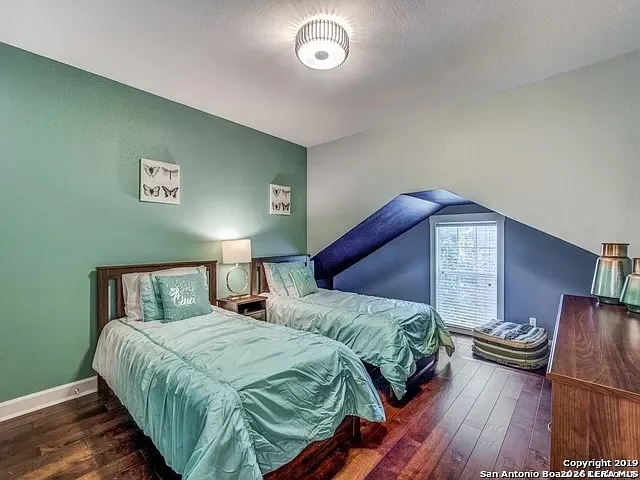 30 Chapel Hill San Antonio, TX 78240