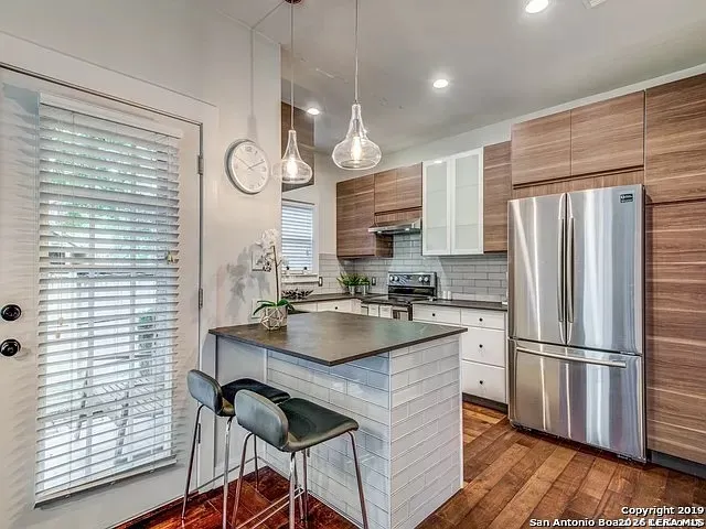 30 Chapel Hill San Antonio, TX 78240