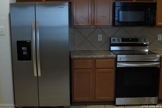 12315 Fleming Surf San Antonio, TX 78249