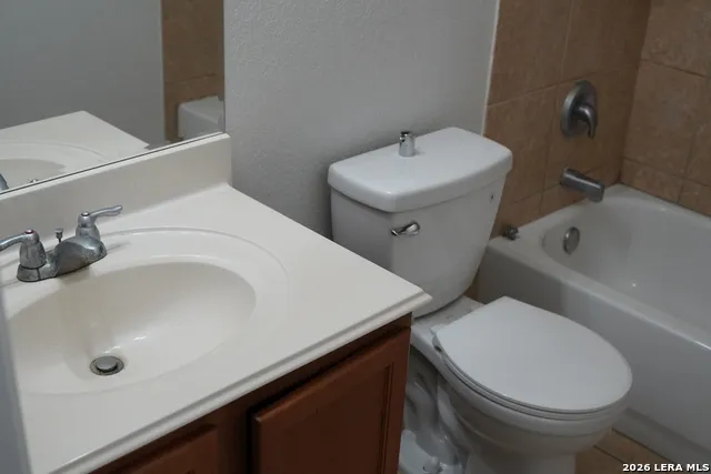 12315 Fleming Surf San Antonio, TX 78249