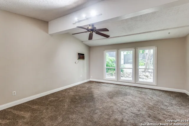 8730 Sagebrush Ln San Antonio, TX 78217