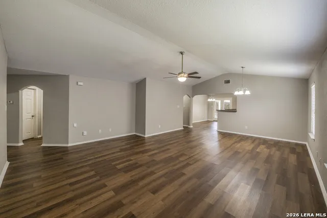 4210 Wensledale Dr Schertz, TX 78108