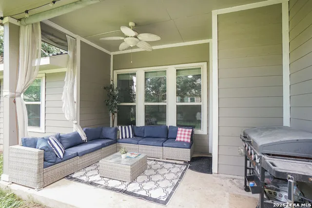 10309 Hoot Owl Schertz, TX 78154
