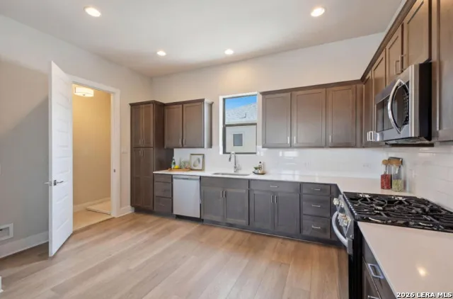 7930 Kennedy San Antonio, TX 78235