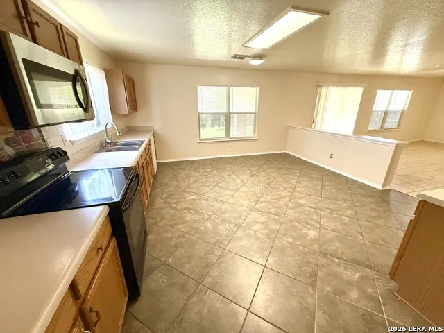 5006 CORAL FLOUNDER San Antonio, TX 78244