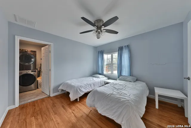 2006 HAYS ST San Antonio, TX 78202