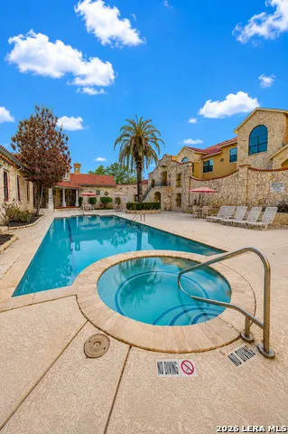 6160 Eckhert Unit 804 San Antonio, TX 78240