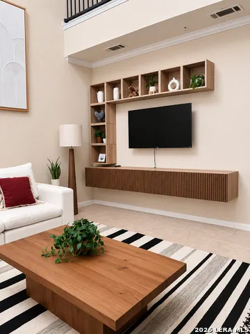 6160 Eckhert Unit 804 San Antonio, TX 78240