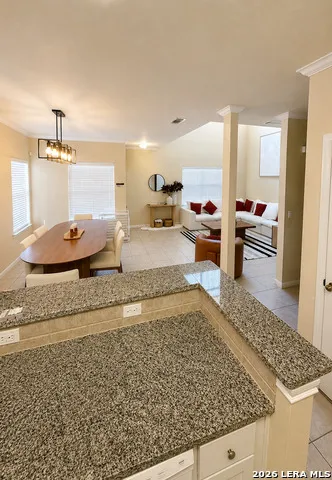 6160 Eckhert Unit 804 San Antonio, TX 78240
