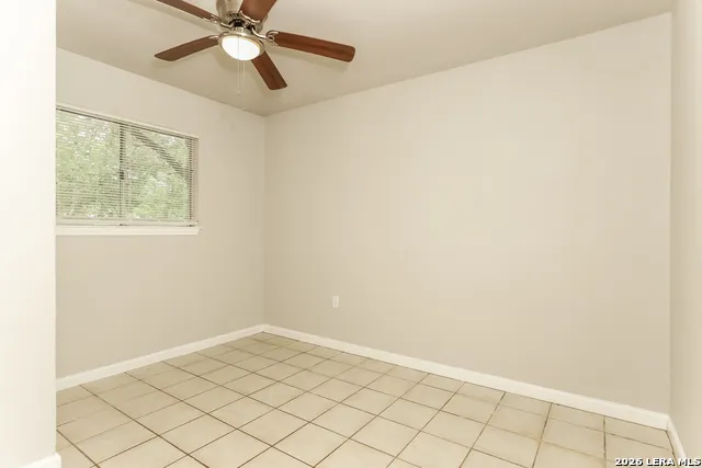 738 Sterling Drive San Antonio, TX 78220