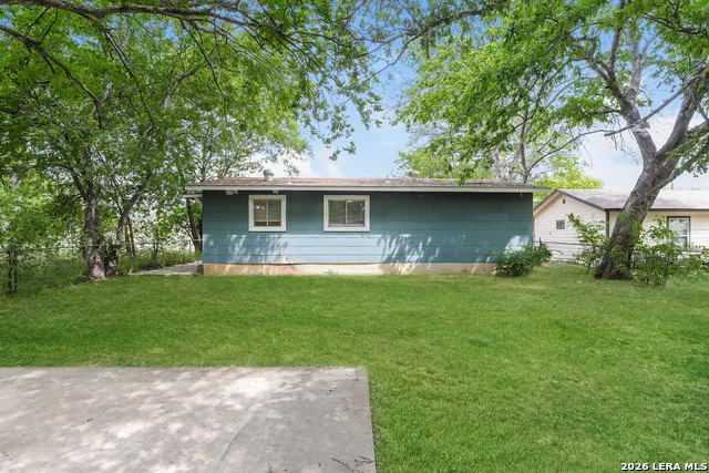 738 Sterling Drive San Antonio, TX 78220