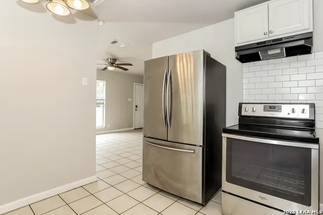 738 Sterling Drive San Antonio, TX 78220
