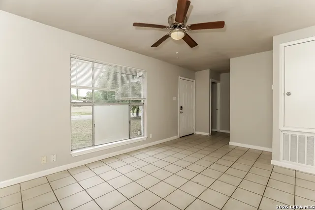 738 Sterling Drive San Antonio, TX 78220