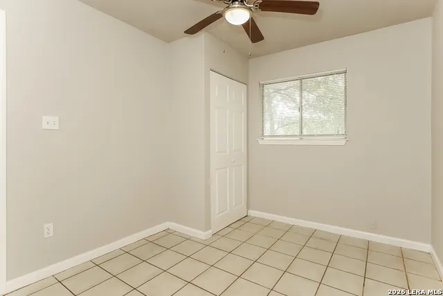 738 Sterling Drive San Antonio, TX 78220