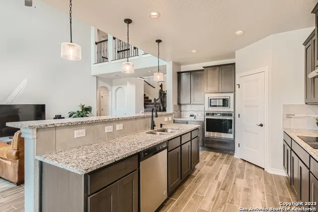 6946 COMANCHE COUGAR San Antonio, TX 78233