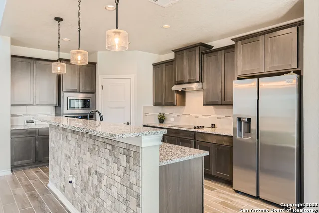 6946 COMANCHE COUGAR San Antonio, TX 78233