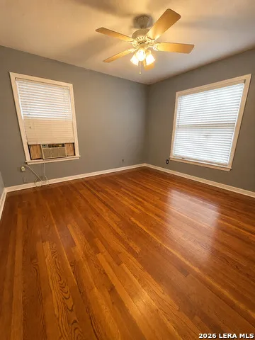 463 BRYN MAWR DR San Antonio, TX 78209