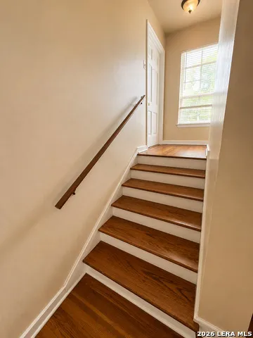 463 BRYN MAWR DR San Antonio, TX 78209