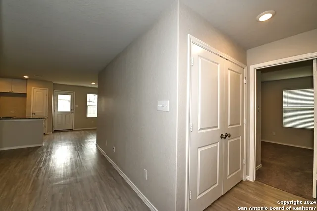 7927 DOVERS DEN San Antonio, TX 78253