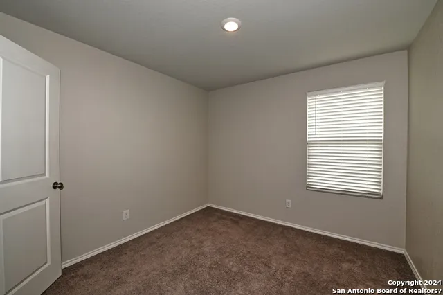 7927 DOVERS DEN San Antonio, TX 78253