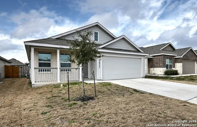 7927 DOVERS DEN San Antonio, TX 78253