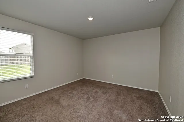 7927 DOVERS DEN San Antonio, TX 78253