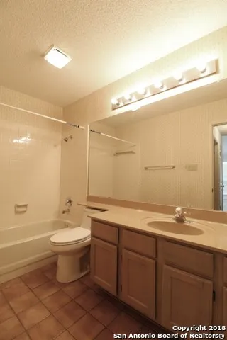 5887 SPRING CABIN San Antonio, TX 78247