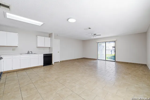 9039 Koenig San Antonio, TX 78251