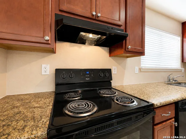 5514 Spring Walk San Antonio, TX 78247